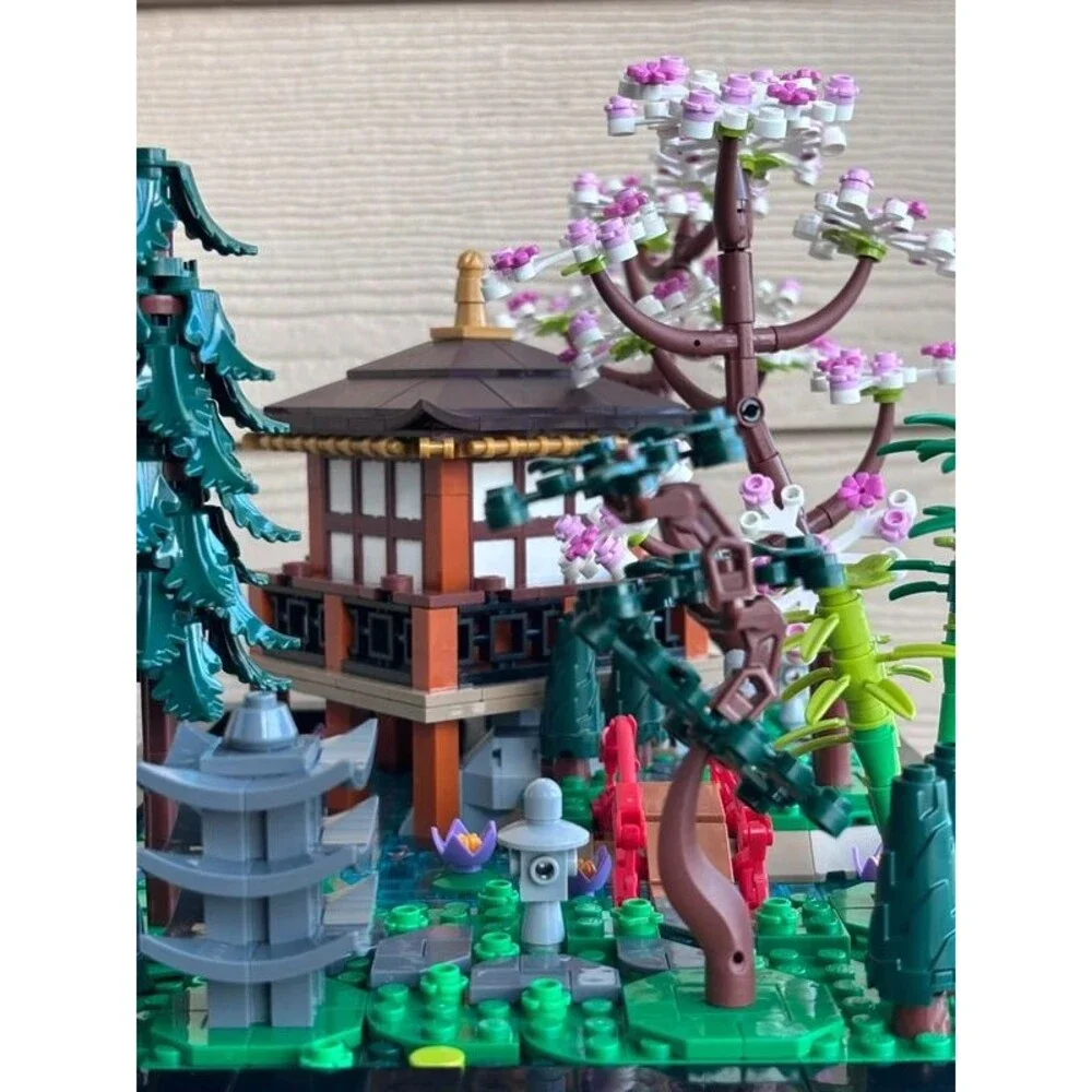 Lego Japanese Tranquil Garden 10315 Completed